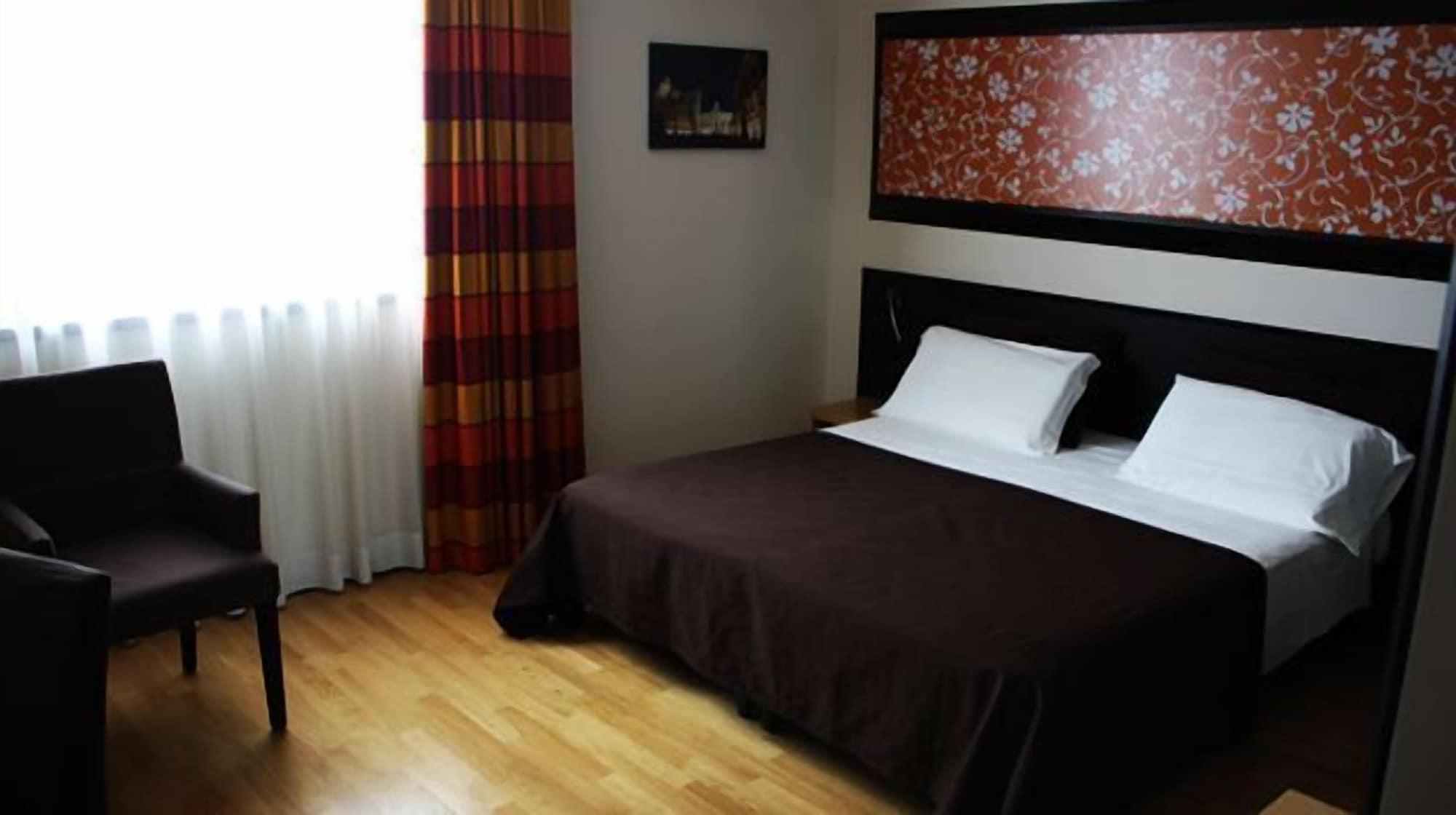 Sanlu Hotel Serrano Εξωτερικό φωτογραφία