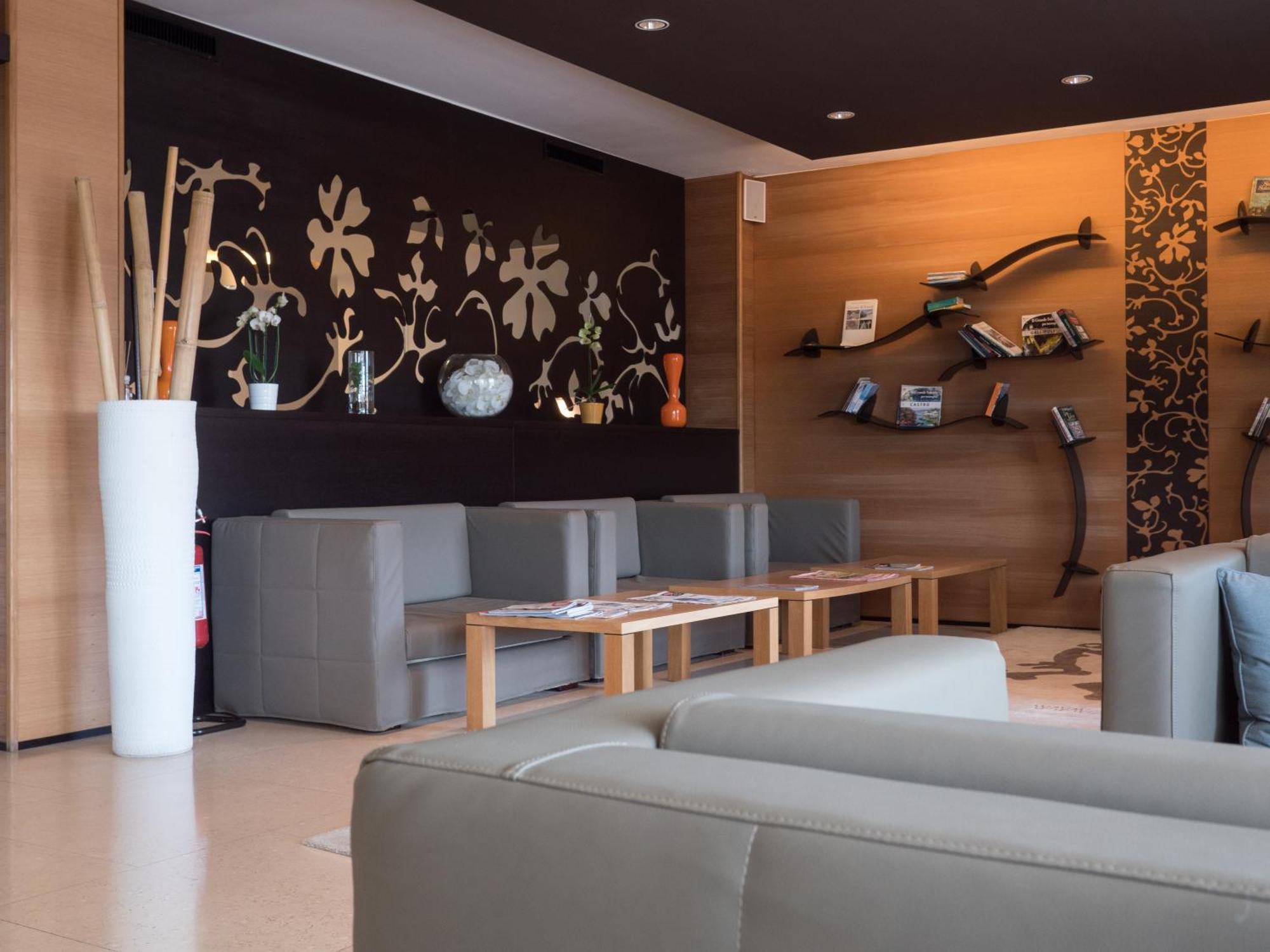 Sanlu Hotel Serrano Εξωτερικό φωτογραφία